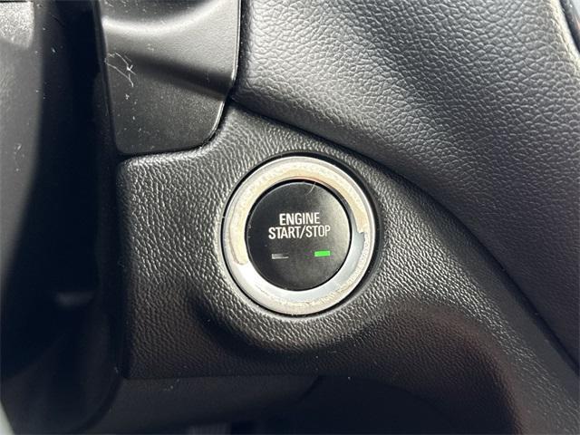 used 2021 Chevrolet Equinox car, priced at $17,709