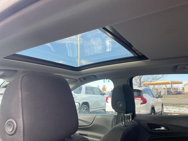 used 2022 Chevrolet Equinox car, priced at $19,809