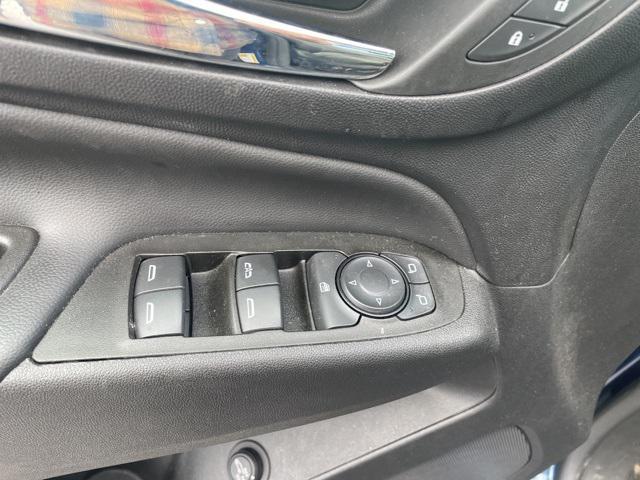 used 2022 Chevrolet Equinox car, priced at $19,809