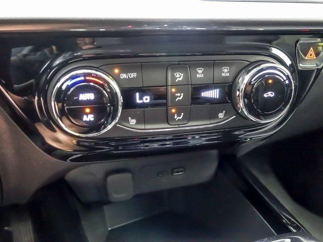 new 2025 Chevrolet Trax car, priced at $26,298