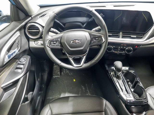 new 2025 Chevrolet Trax car, priced at $26,298