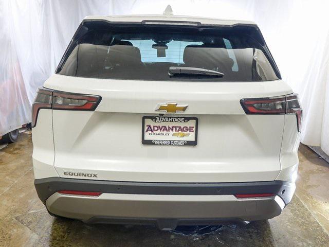 new 2026 Chevrolet Equinox car, priced at $29,745