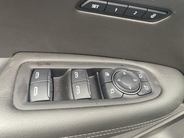 used 2024 Cadillac XT6 car, priced at $48,208