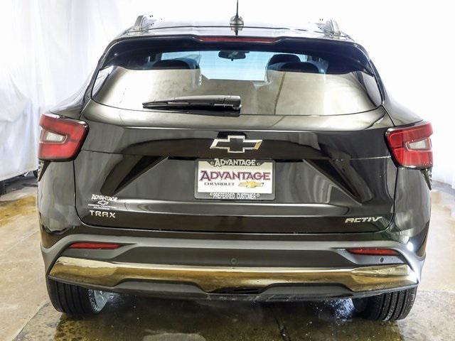 new 2025 Chevrolet Trax car, priced at $26,940