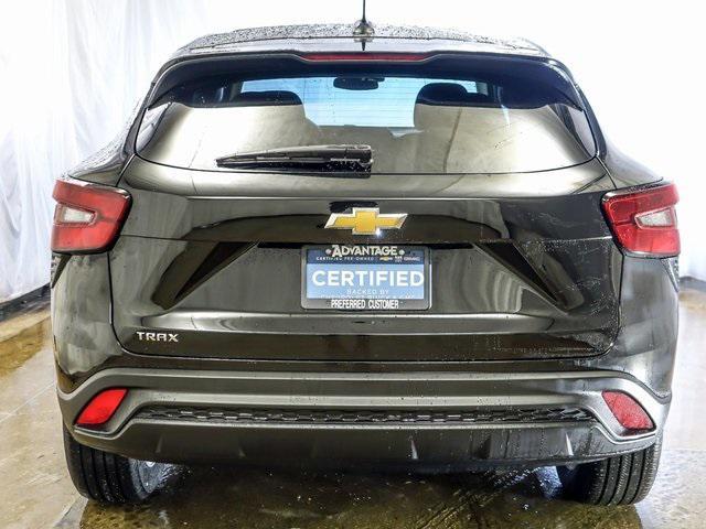 used 2024 Chevrolet Trax car, priced at $22,259