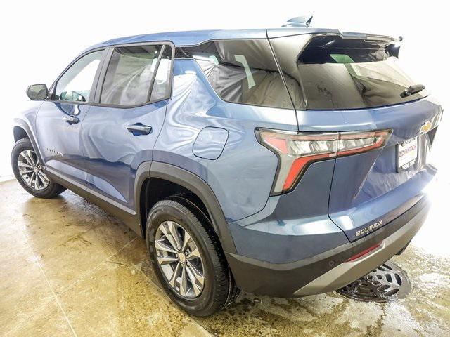 new 2026 Chevrolet Equinox car, priced at $30,290