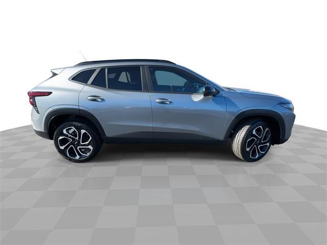 used 2025 Chevrolet Trax car, priced at $23,328