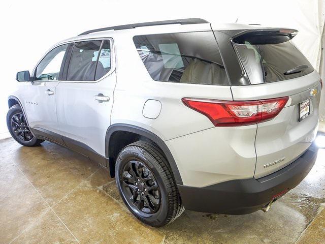 used 2021 Chevrolet Traverse car, priced at $24,127