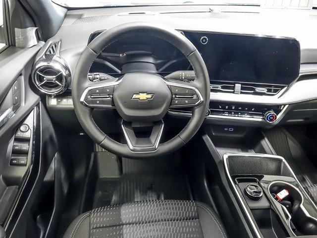 new 2026 Chevrolet Equinox car, priced at $32,245