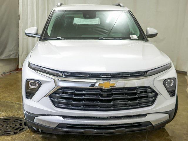 new 2025 Chevrolet TrailBlazer car, priced at $28,825