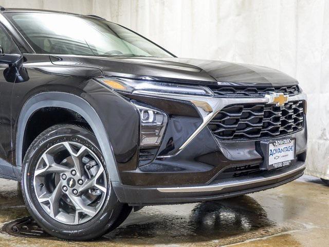 new 2025 Chevrolet Trax car, priced at $25,735