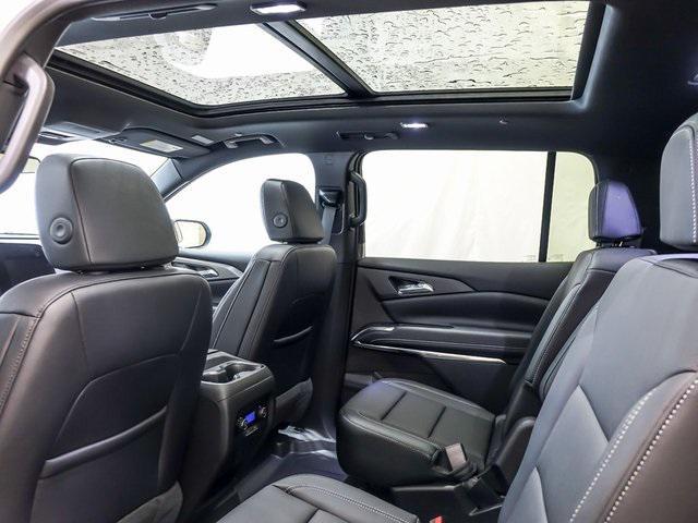 new 2025 Chevrolet Traverse car, priced at $44,500