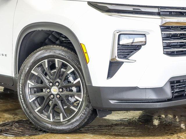 new 2025 Chevrolet Traverse car, priced at $44,500
