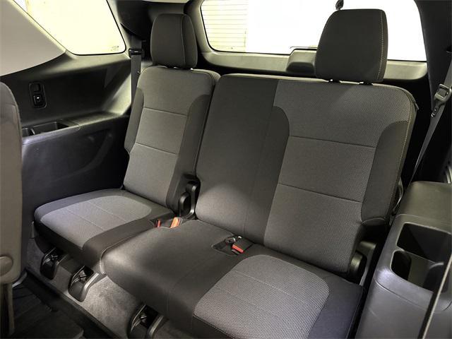 used 2020 Chevrolet Traverse car, priced at $21,043