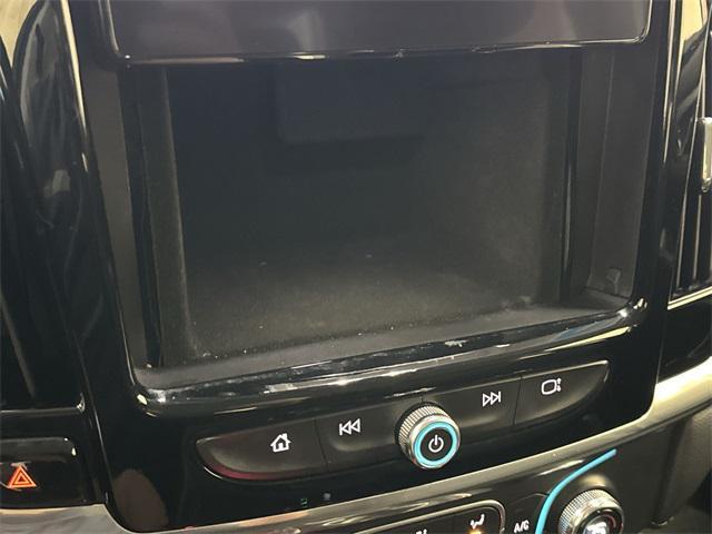 used 2020 Chevrolet Traverse car, priced at $21,043