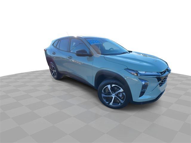 used 2024 Chevrolet Trax car, priced at $20,971