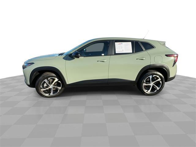 used 2024 Chevrolet Trax car, priced at $20,971