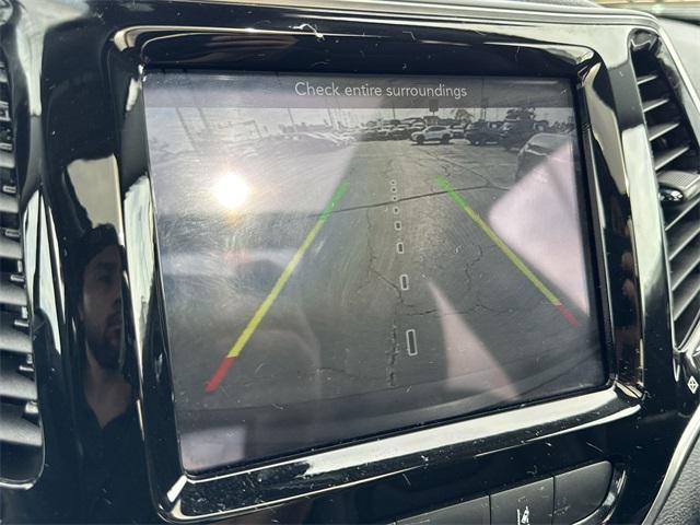 used 2022 Jeep Cherokee car, priced at $22,196