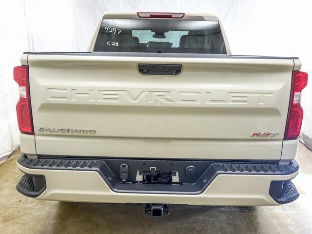 new 2026 Chevrolet Silverado 1500 car, priced at $42,995