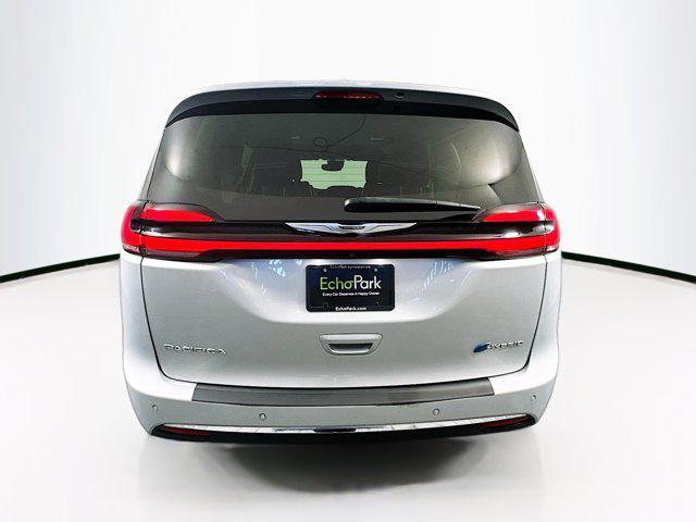 used 2022 Chrysler Pacifica Hybrid car, priced at $24,989