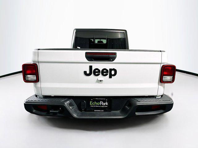 used 2023 Jeep Gladiator car, priced at $27,797