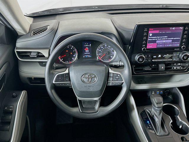 used 2022 Toyota Highlander car, priced at $28,289