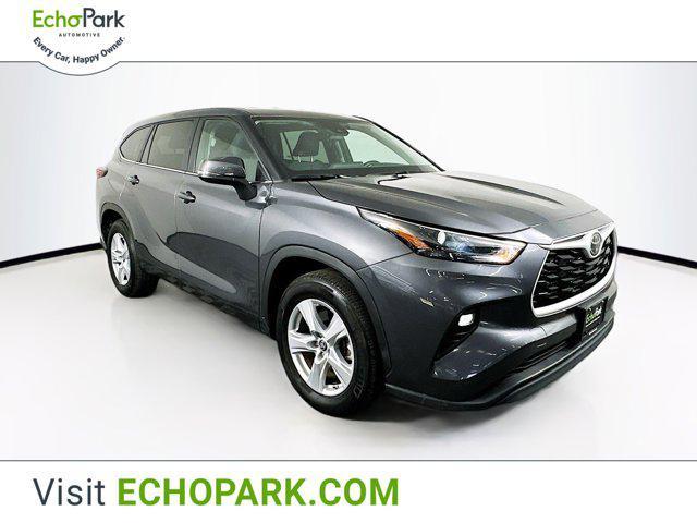 used 2024 Toyota Highlander car, priced at $34,989