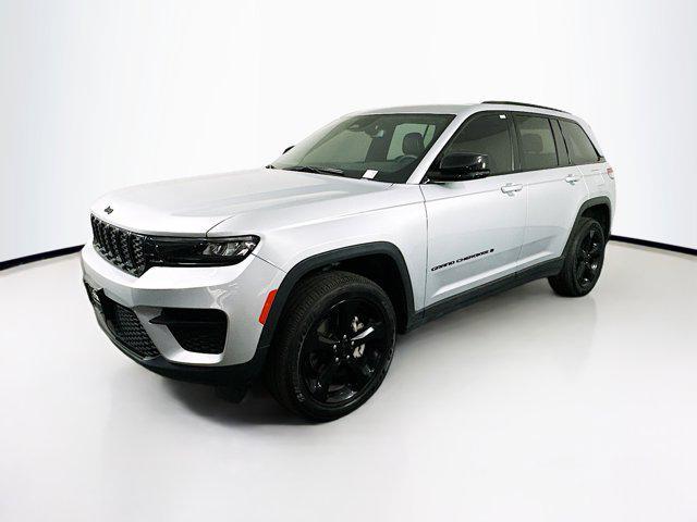 used 2023 Jeep Grand Cherokee car, priced at $28,889