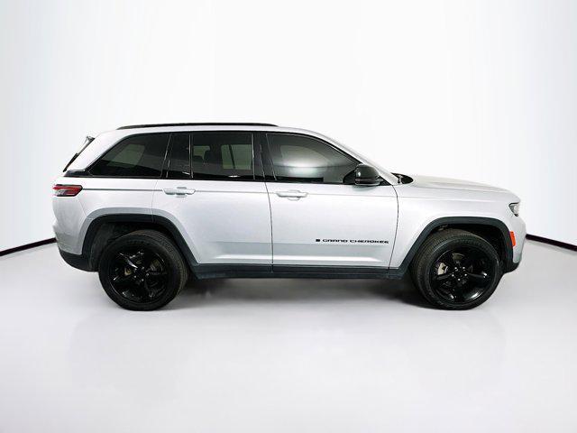 used 2023 Jeep Grand Cherokee car, priced at $28,889