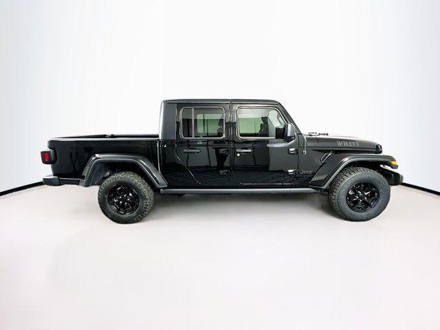 used 2023 Jeep Gladiator car, priced at $32,109