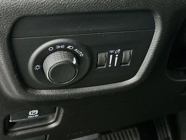 used 2024 Jeep Grand Cherokee car, priced at $29,487