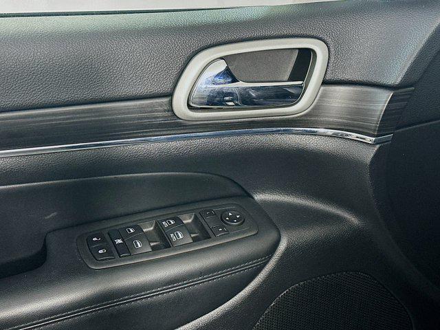 used 2022 Jeep Grand Cherokee car, priced at $26,997