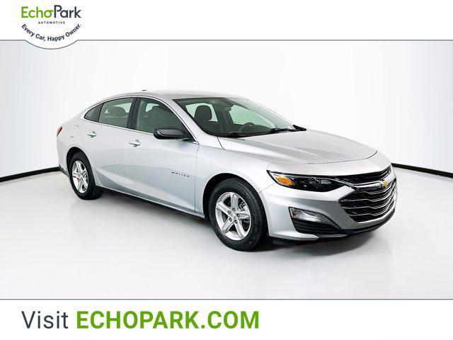 used 2022 Chevrolet Malibu car, priced at $17,389