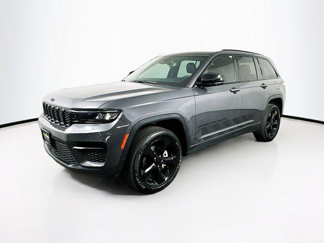 used 2024 Jeep Grand Cherokee car, priced at $35,889