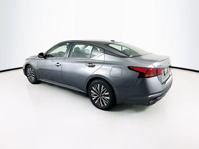 used 2023 Nissan Altima car, priced at $21,289