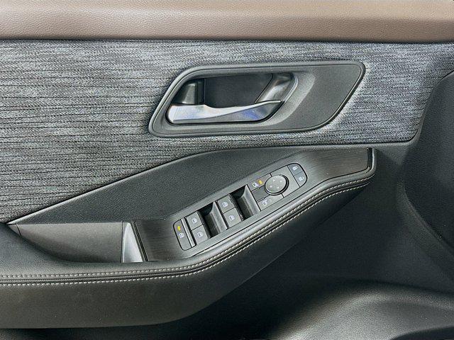 used 2023 Nissan Rogue car, priced at $21,999