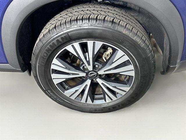 used 2023 Nissan Rogue car, priced at $20,297
