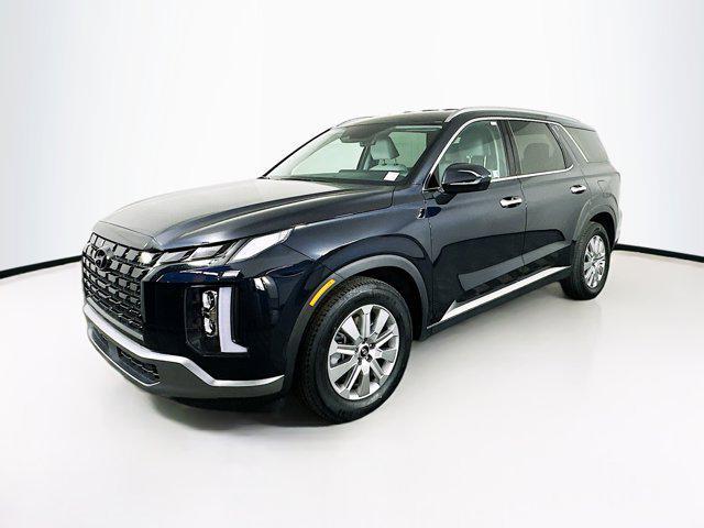 used 2024 Hyundai Palisade car, priced at $32,899