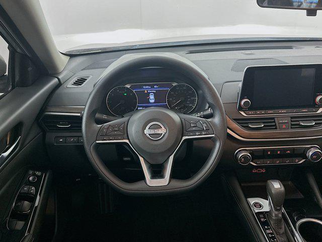 used 2023 Nissan Altima car, priced at $21,389