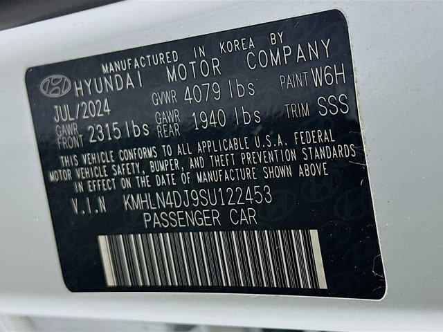 used 2025 Hyundai ELANTRA HEV car, priced at $22,987