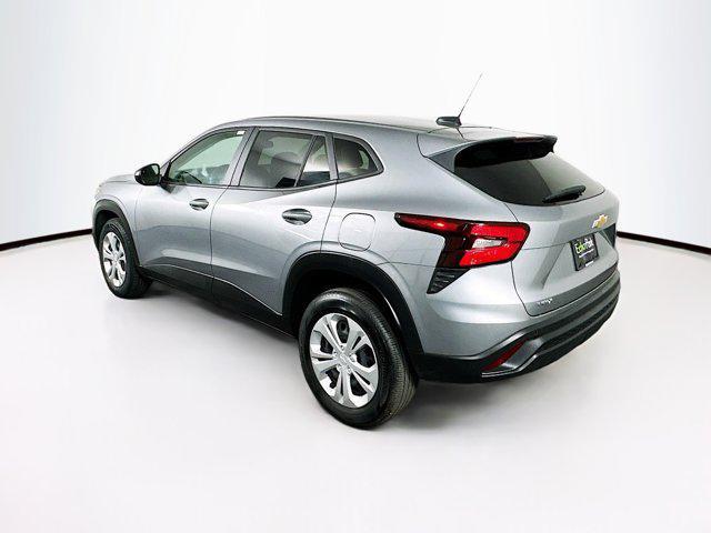 used 2024 Chevrolet Trax car, priced at $19,297