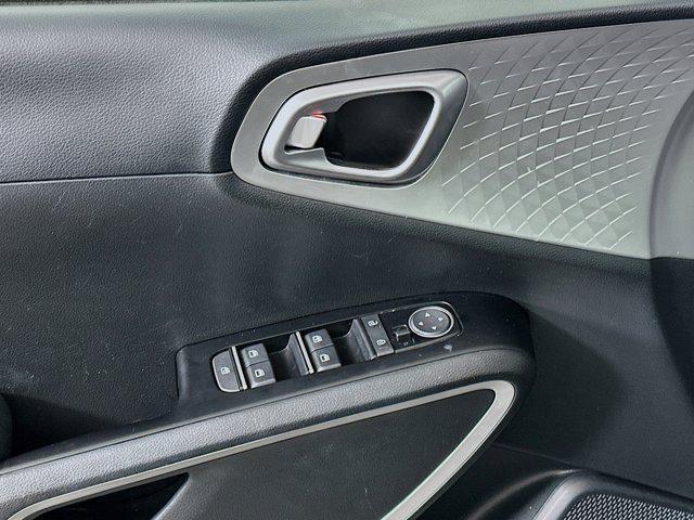 used 2024 Kia Soul car, priced at $16,297