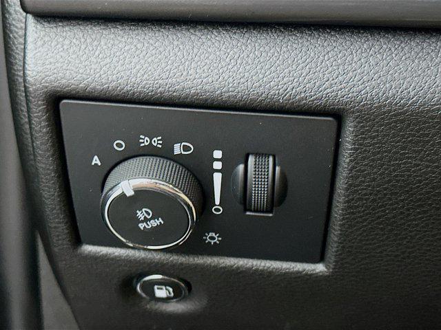 used 2021 Jeep Grand Cherokee car, priced at $23,997