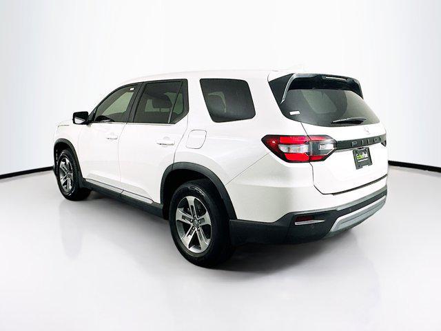 used 2023 Honda Pilot car, priced at $34,589