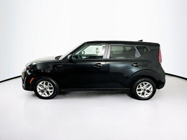 used 2023 Kia Soul car, priced at $15,289