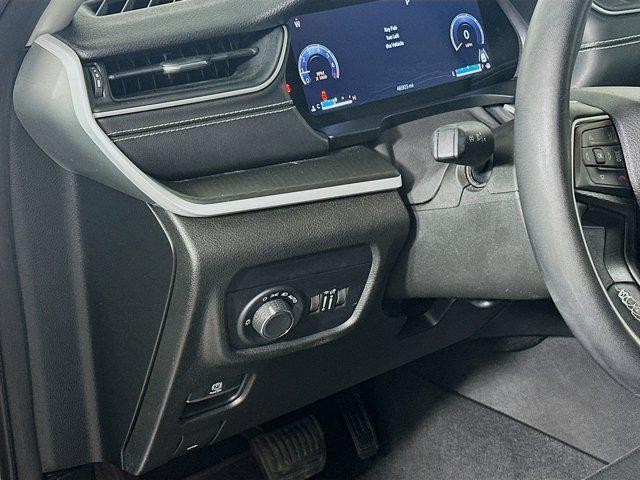 used 2023 Jeep Grand Cherokee car, priced at $25,897