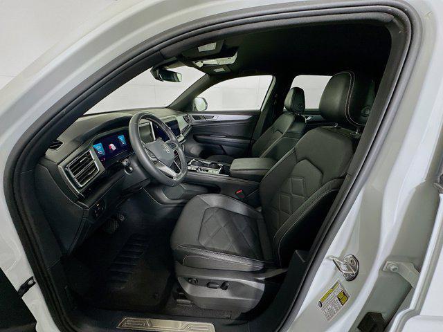 used 2024 Volkswagen Atlas Cross Sport car, priced at $32,999