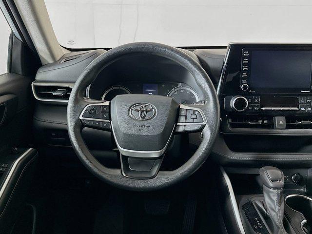 used 2022 Toyota Highlander car, priced at $27,189