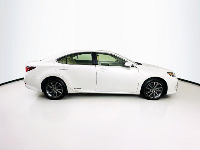 used 2017 Lexus ES 300h car, priced at $22,997