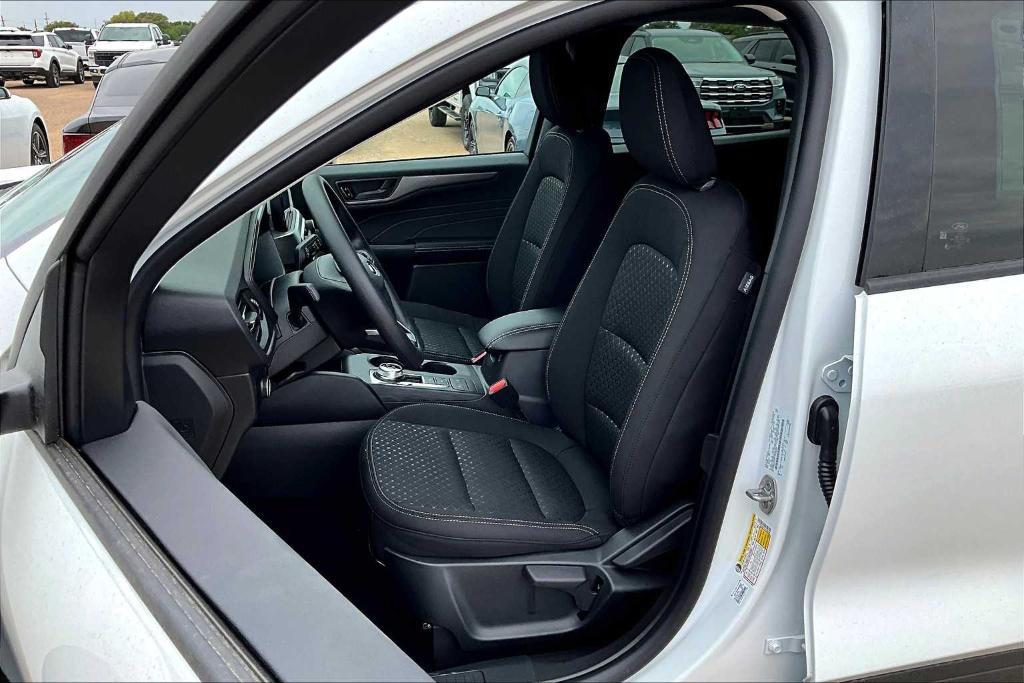 new 2026 Ford Escape car, priced at $31,190